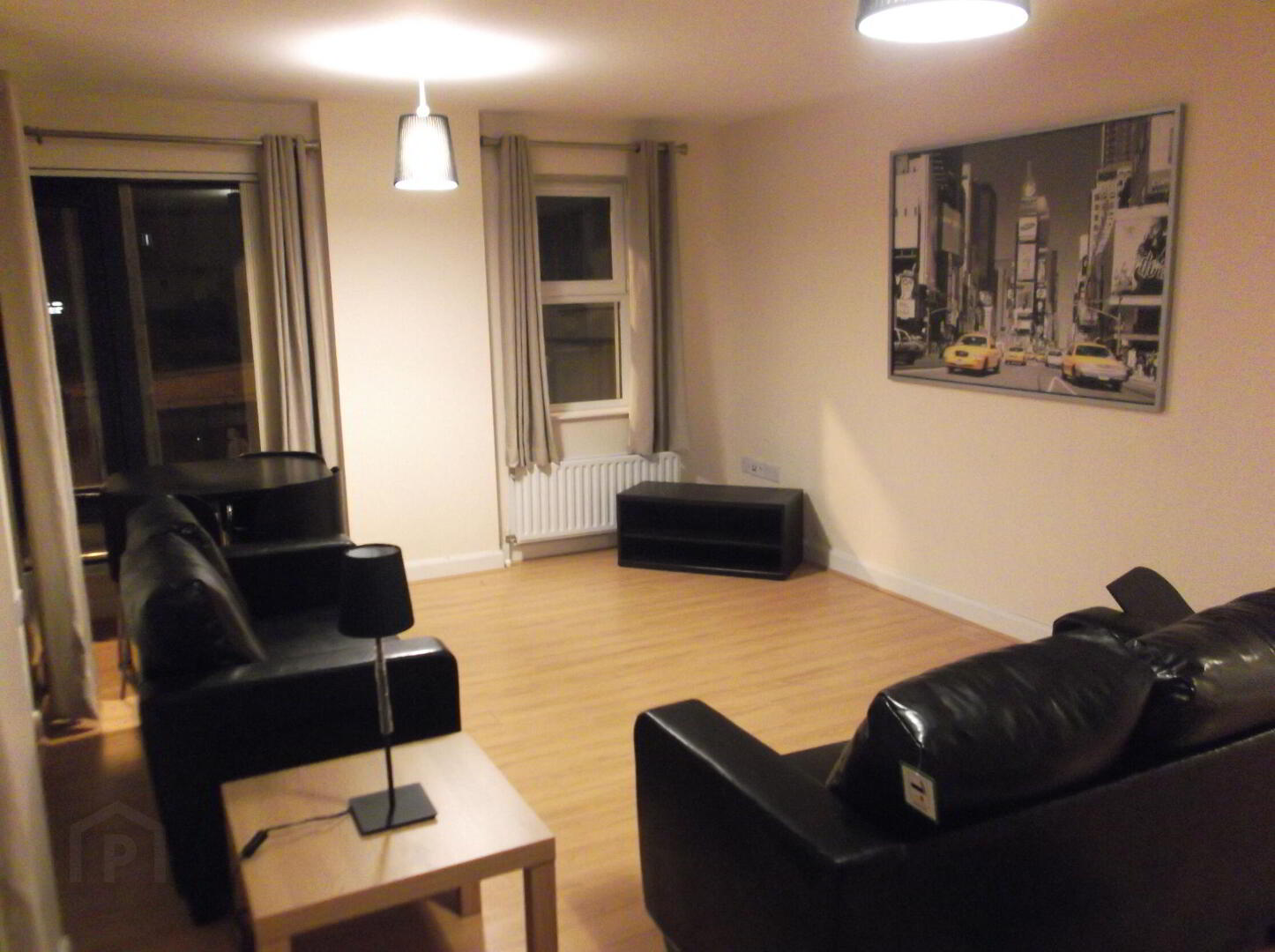 102 College Central, 4 College Avenue 3 of 10