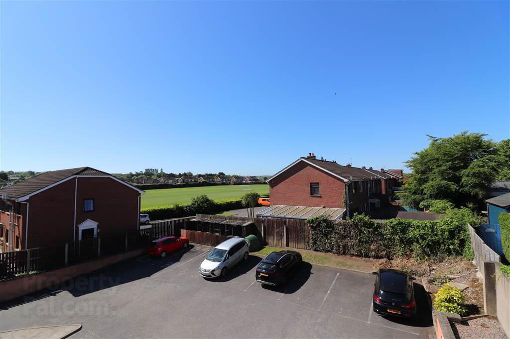 16 Saintfield Mews 9 of 9