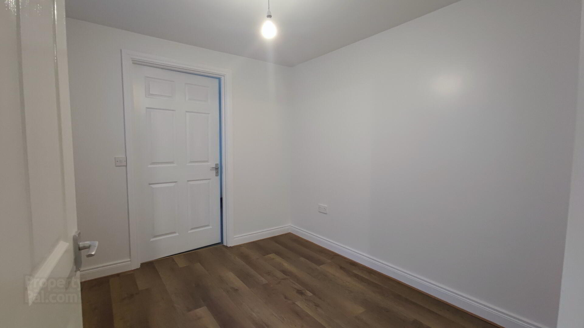 7 Holm Terrace 6 of 12