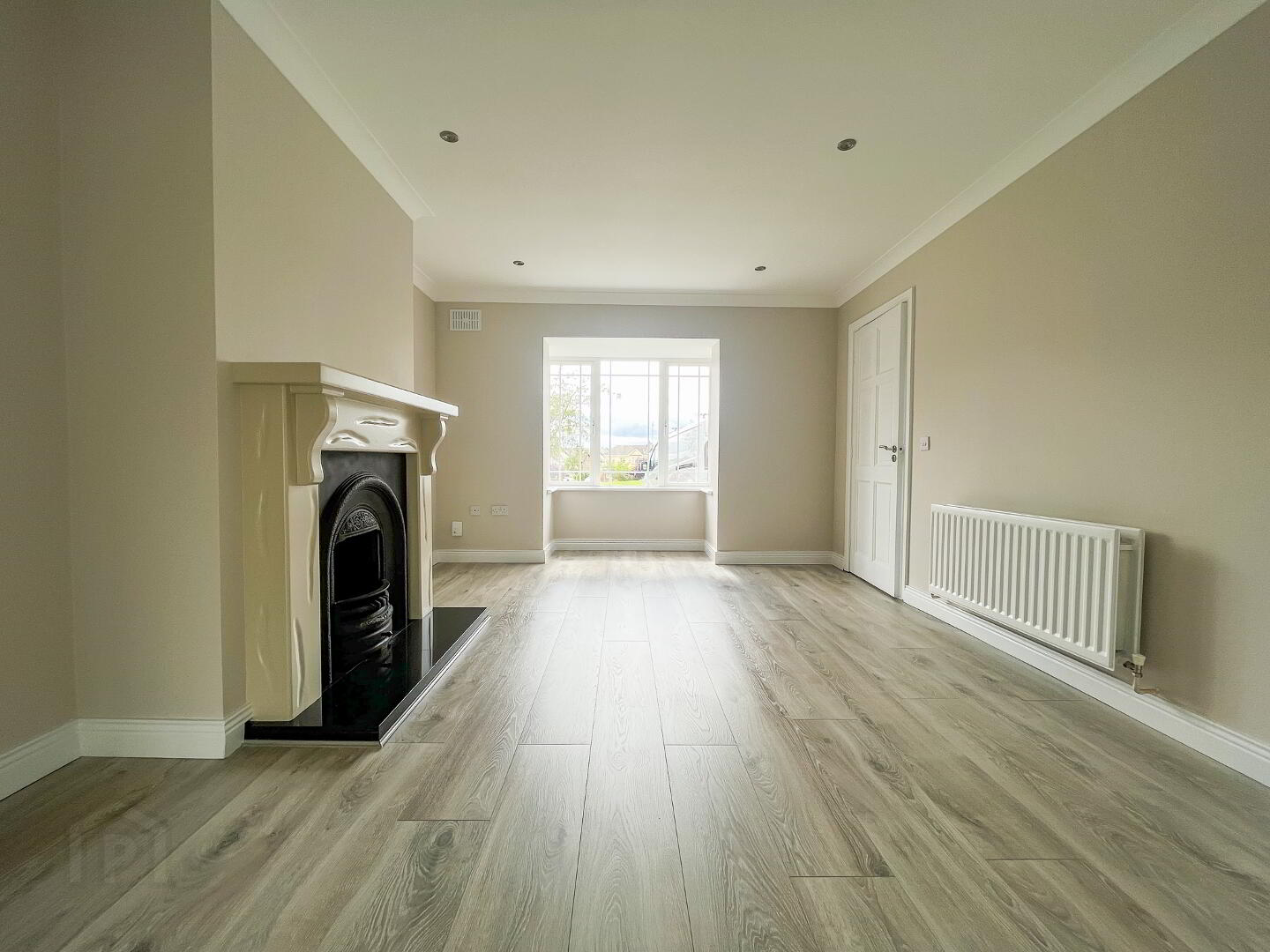 Five Oaks Village, Dublin Road, Drogheda