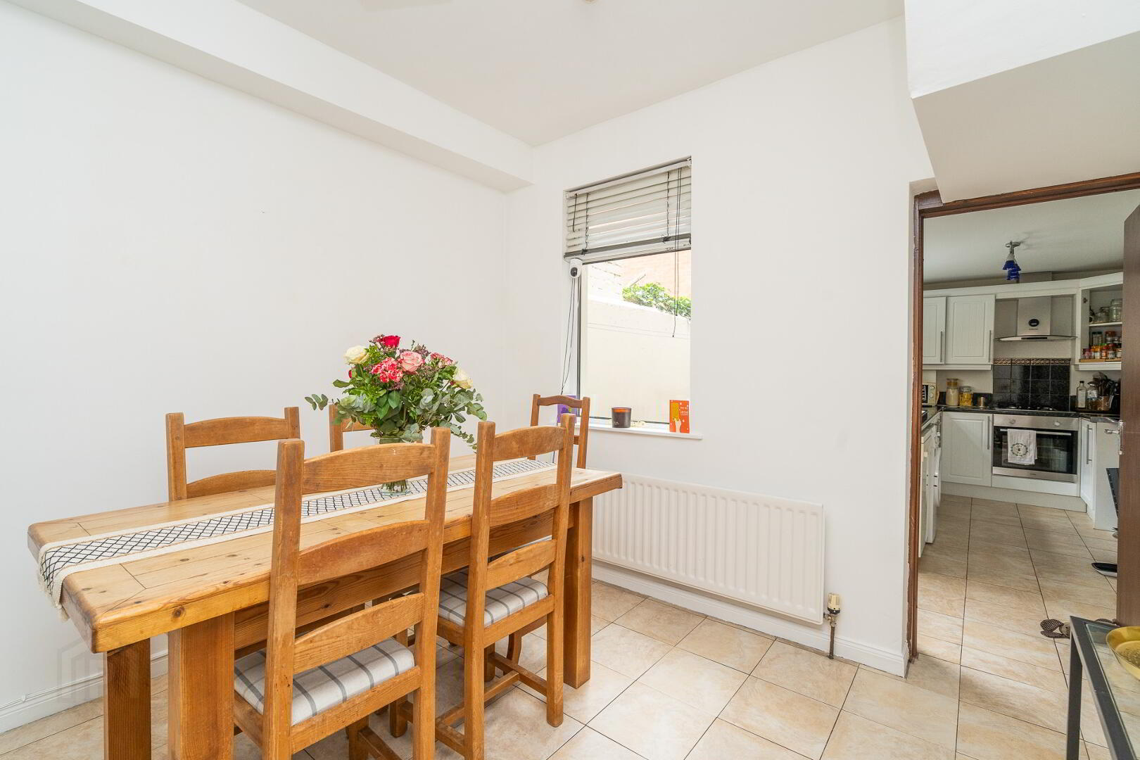NON-HMO, 35 Farnham Street 4 of 17
