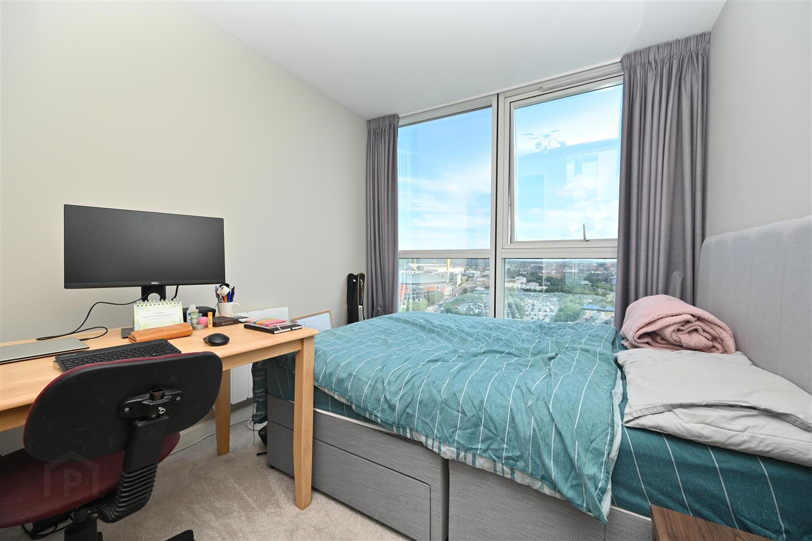 17.5 Obel Tower, 62 Donegall Quay 10 of 11