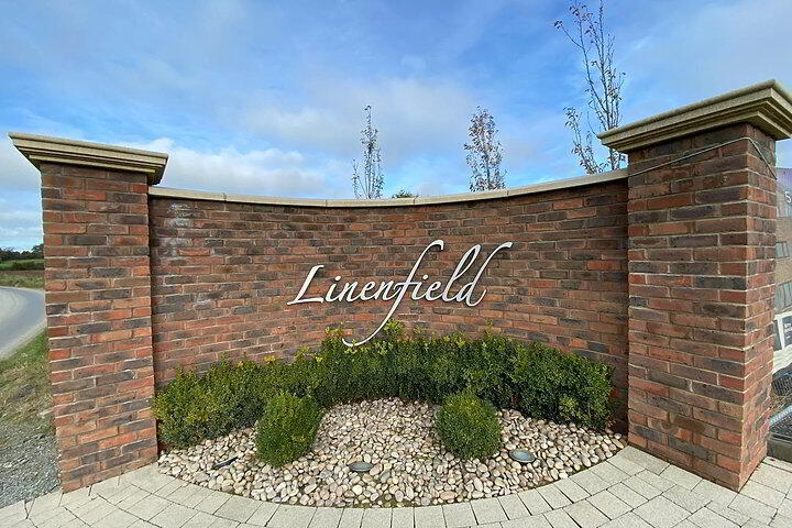 56 Linenfield Way 1 of 15