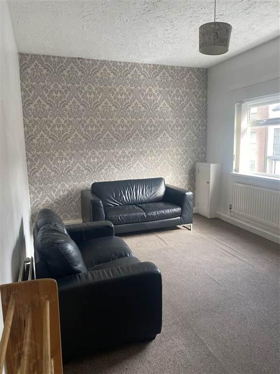 199a Roden Street 3 of 7
