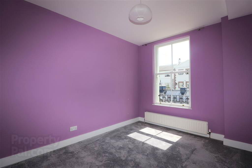 39 Lisburn Square 7 of 15