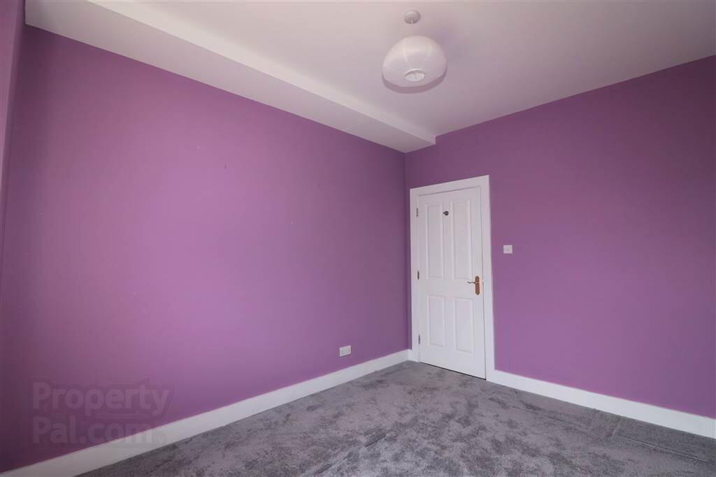 39 Lisburn Square 8 of 15