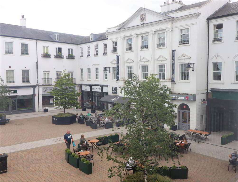 39 Lisburn Square 14 of 15