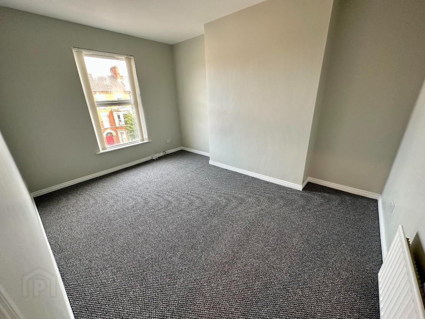 Unit 3, 15 Cliftonville Avenue 5 of 9