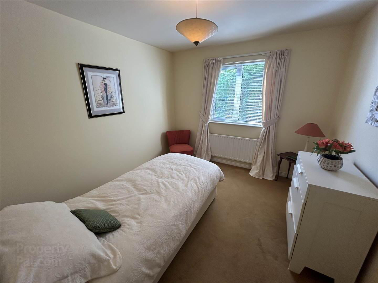 2 Baylands Court 5 of 7