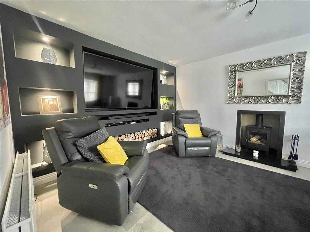 21 Mount Eagles Way, Dunmurry, Belfast