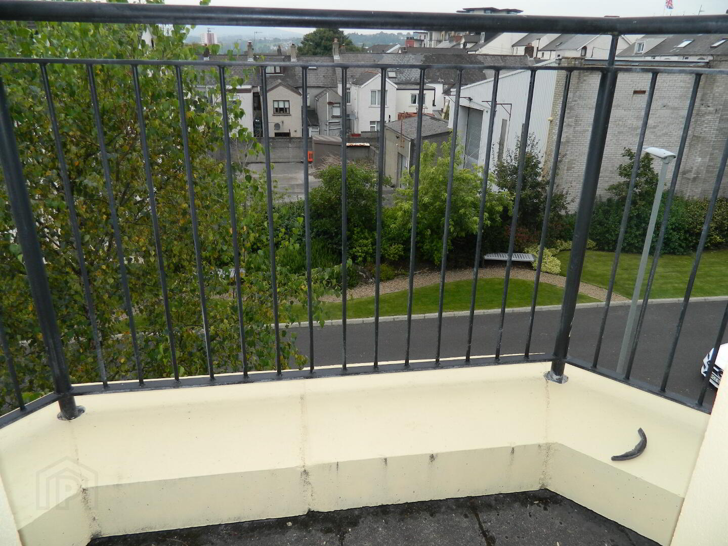 19 Corran Mews 11 of 12