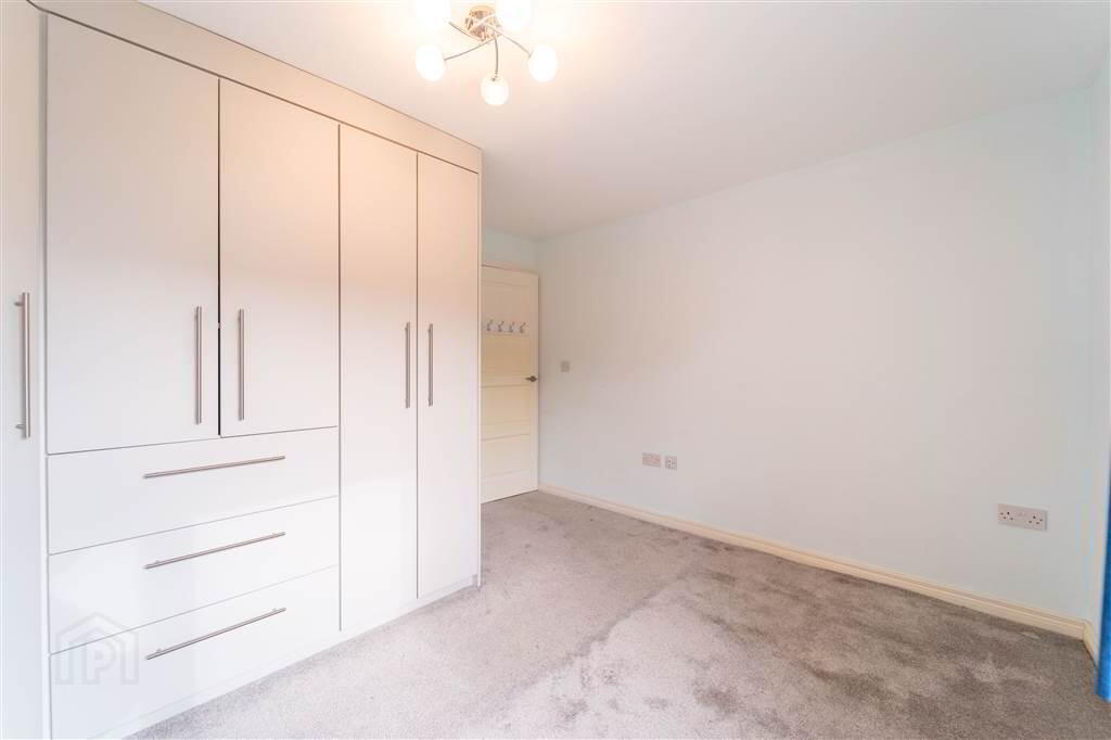 6 Beech End 11 of 20