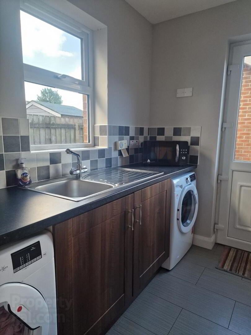 39 Bann Meadows 10 of 39