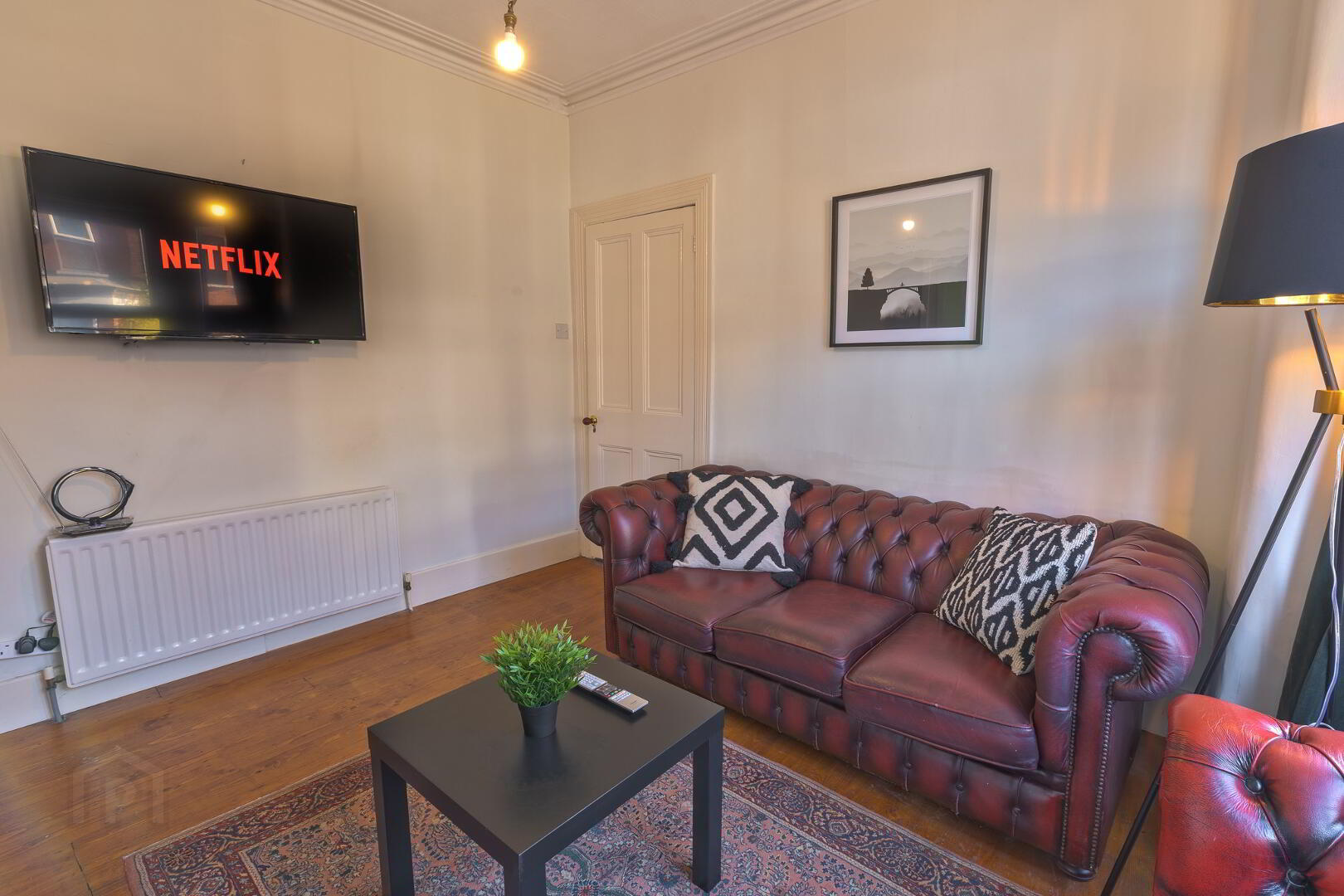 243 Ravenhill Avenue 5 of 41