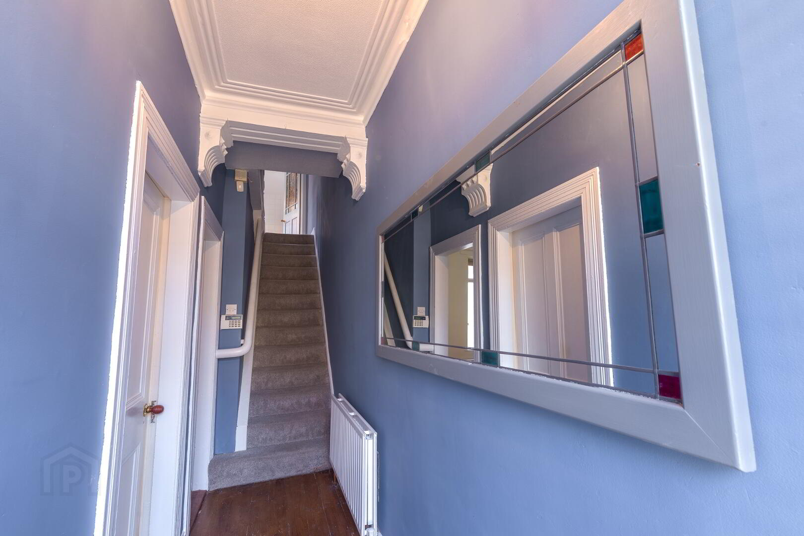 243 Ravenhill Avenue 28 of 41