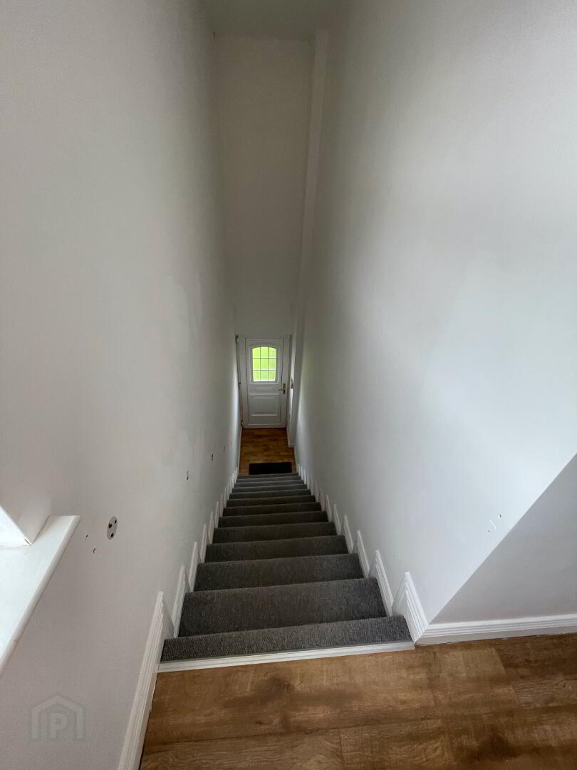 15 Oakfield Mews 11 of 12