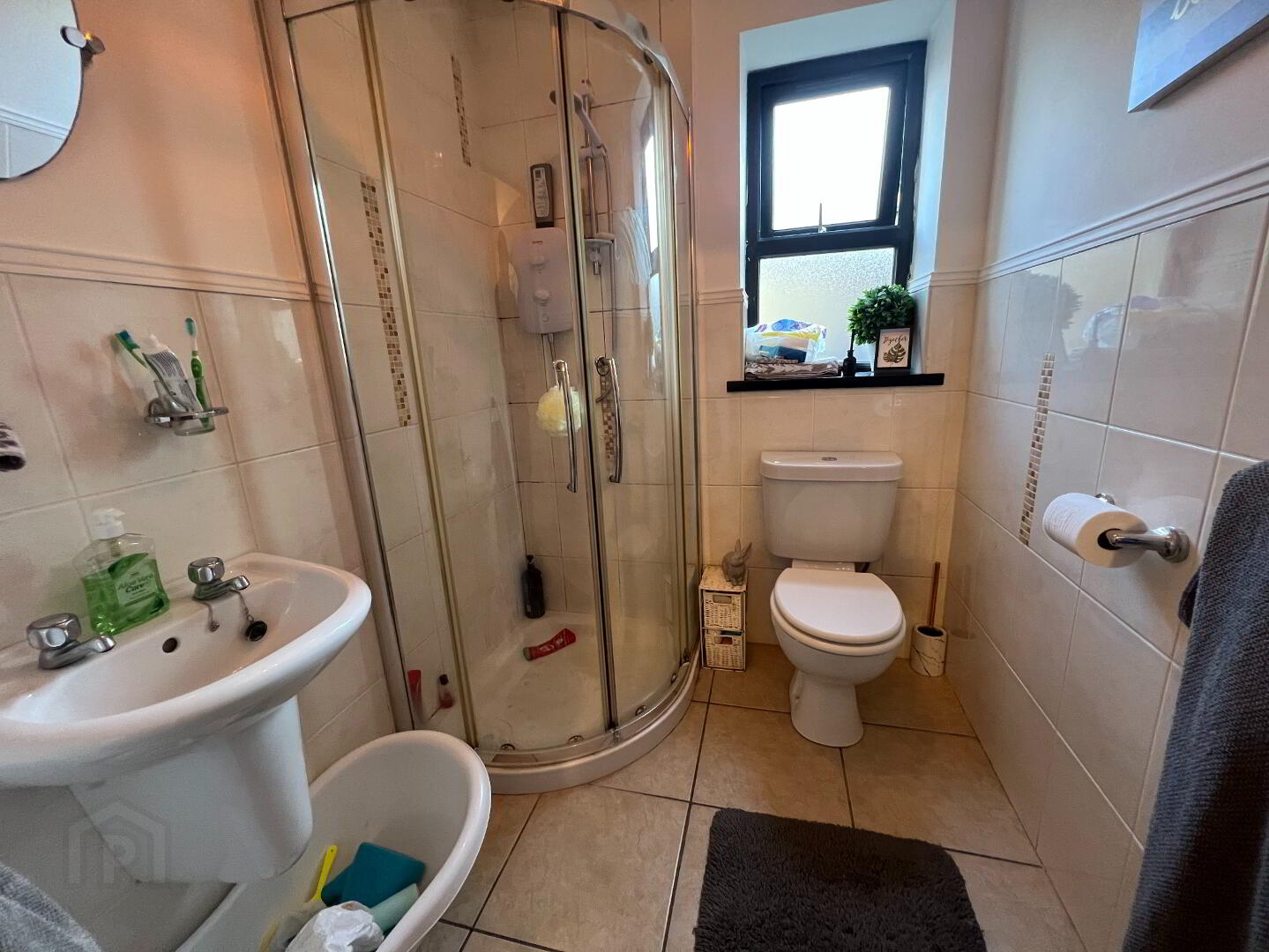 Unit A, 11 Greers Road 5 of 6