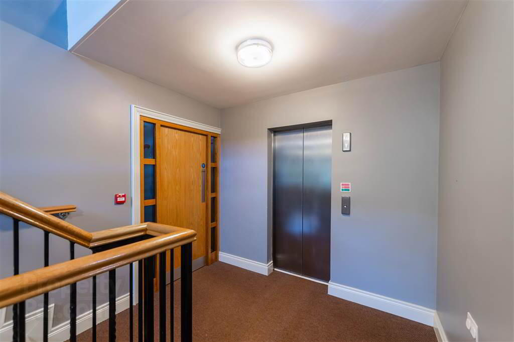 Apt 4 18, Mill Valley Drive