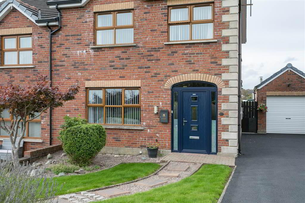 11 Ballyloughan Avenue, Ballymena