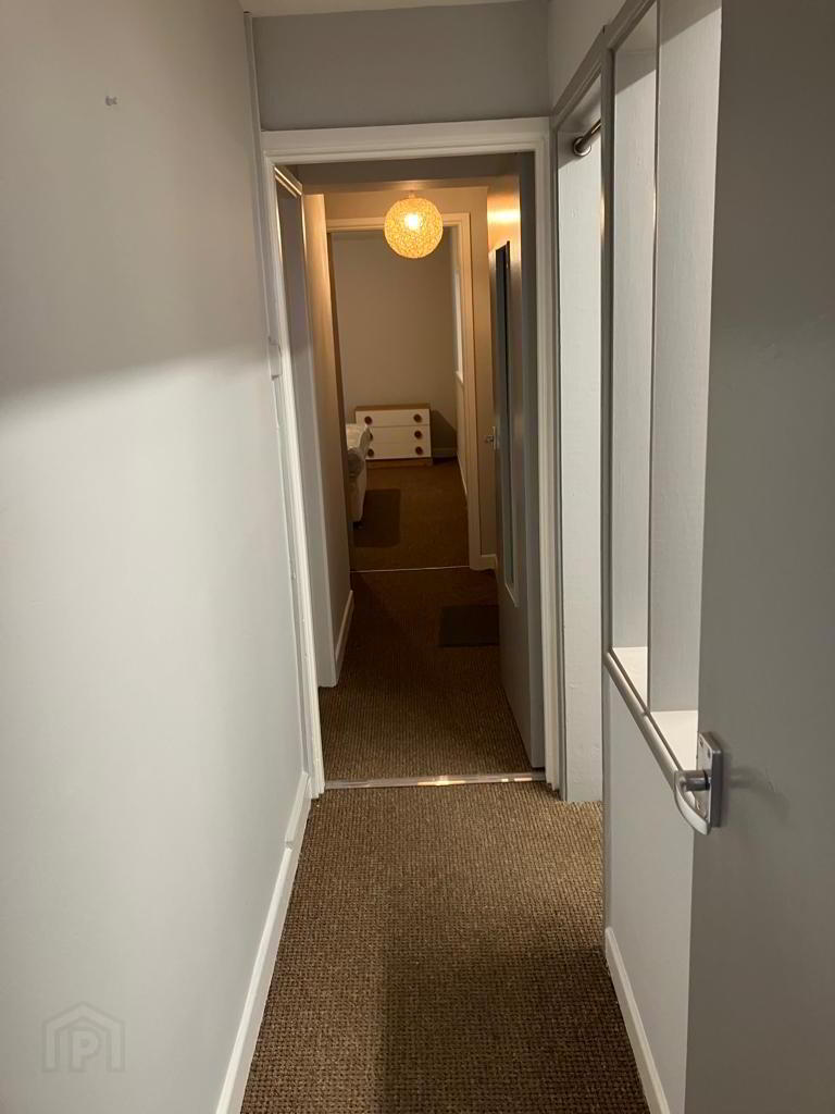 Unit 1, 82 MALONE AVENUE 5 of 12