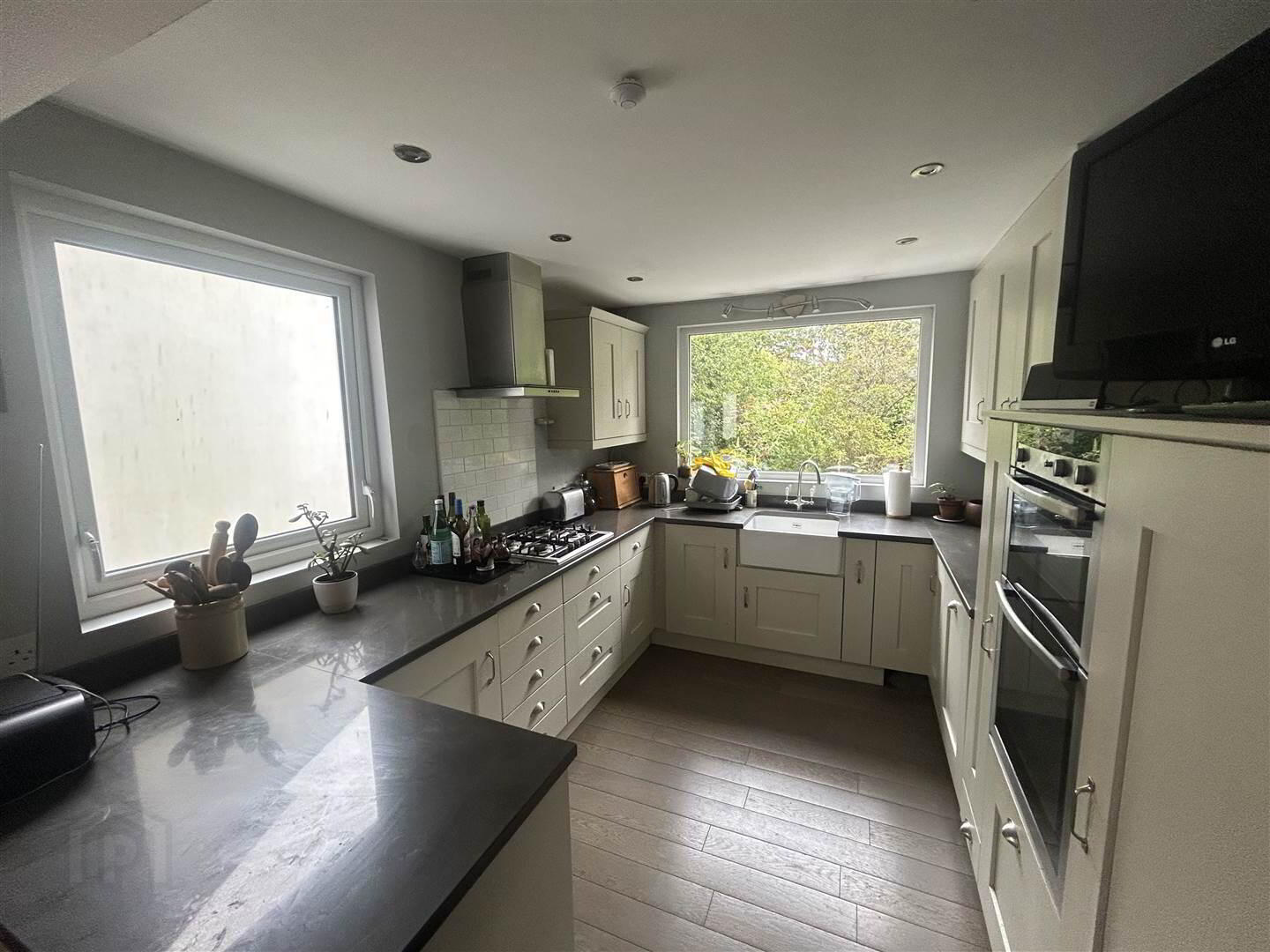 32a Demesne Road 6 of 10