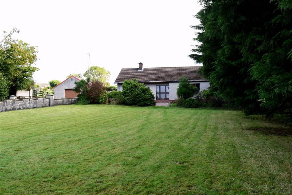 C. 20.5 Bungalow With Acres, 71 Saintfield Road 5 of 48
