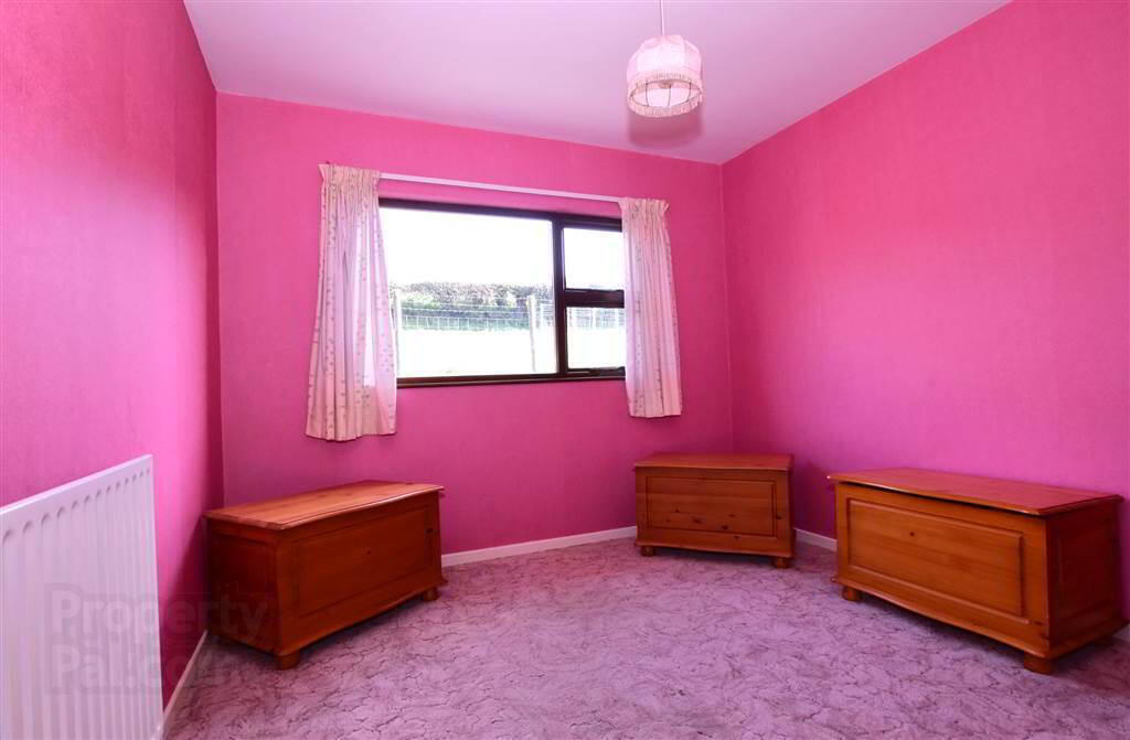 C. 20.5 Bungalow With Acres, 71 Saintfield Road 23 of 48