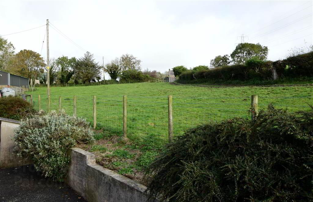 C. 20.5 Bungalow With Acres, 71 Saintfield Road 28 of 48