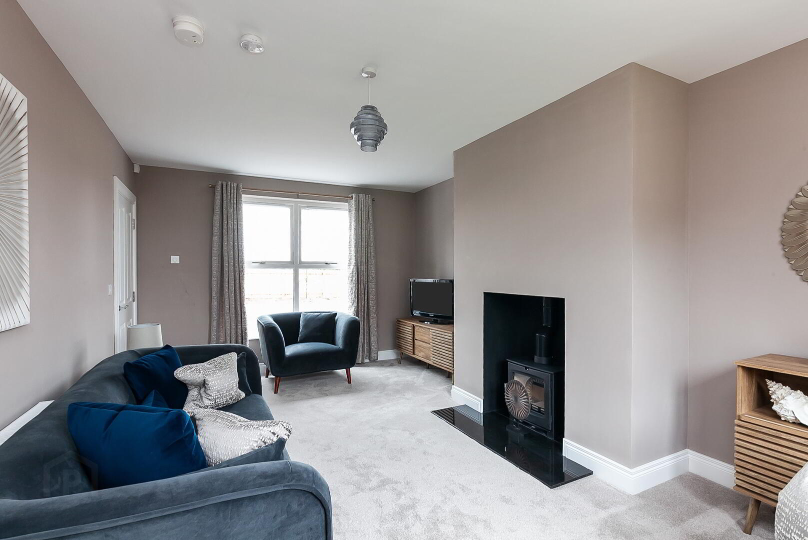 The Earlsfield 8 of 52