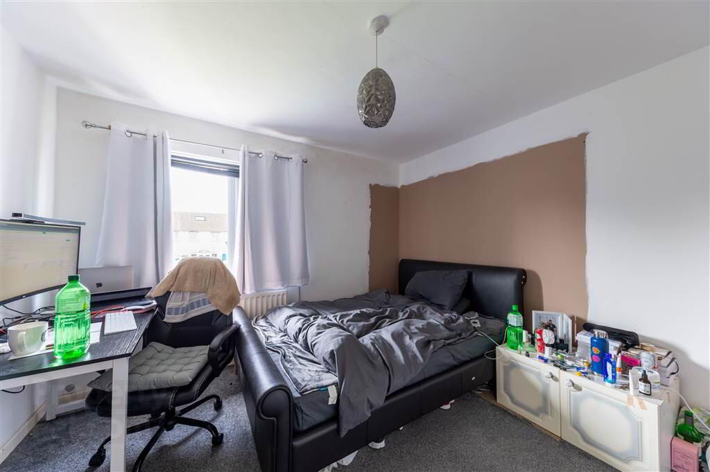 32 Inishowen Drive 10 of 14