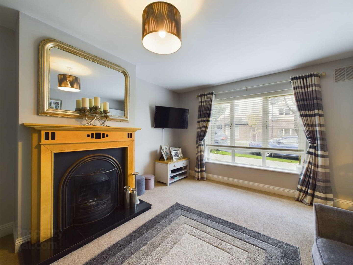 39 Castle Heights 6 of 18