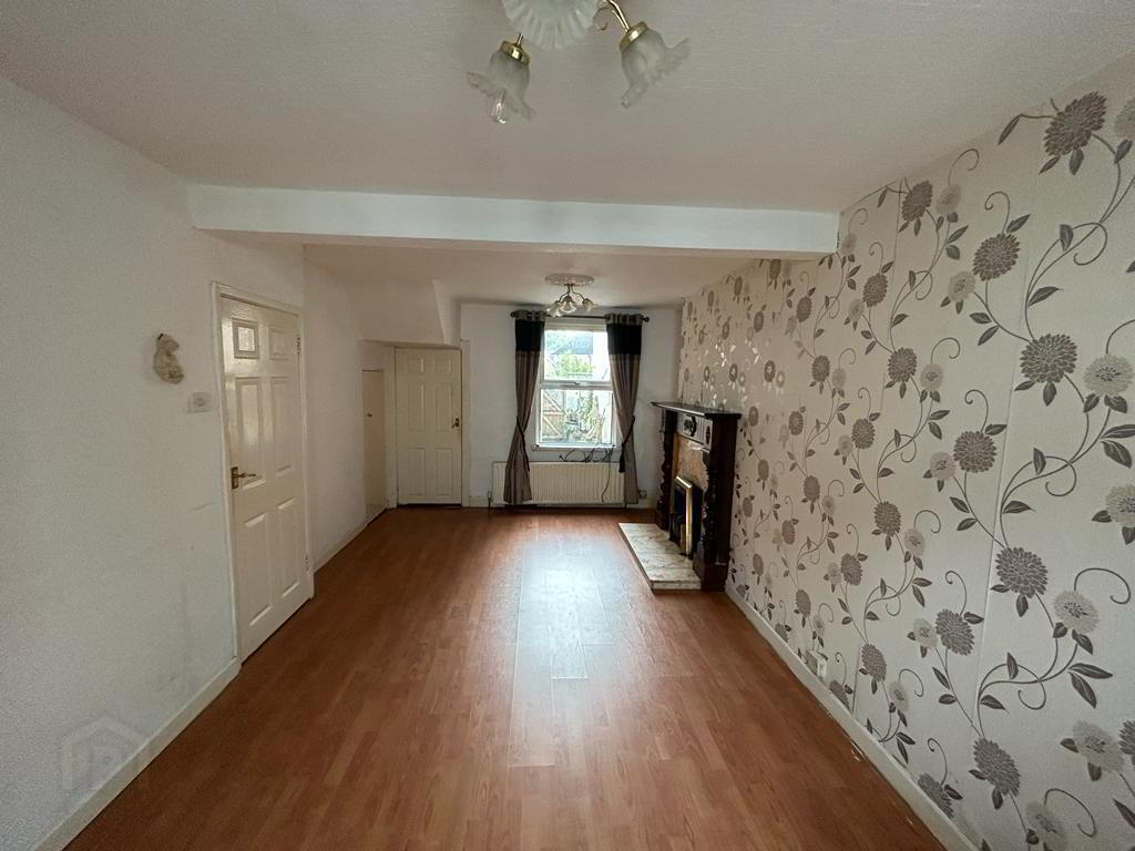 12 Cable Street, Derry