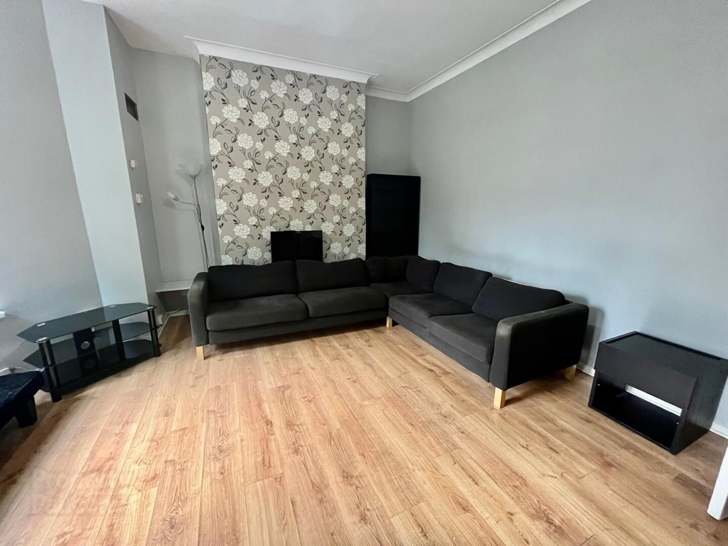 Flat A, 156 Upper Newtownards Road 4 of 10