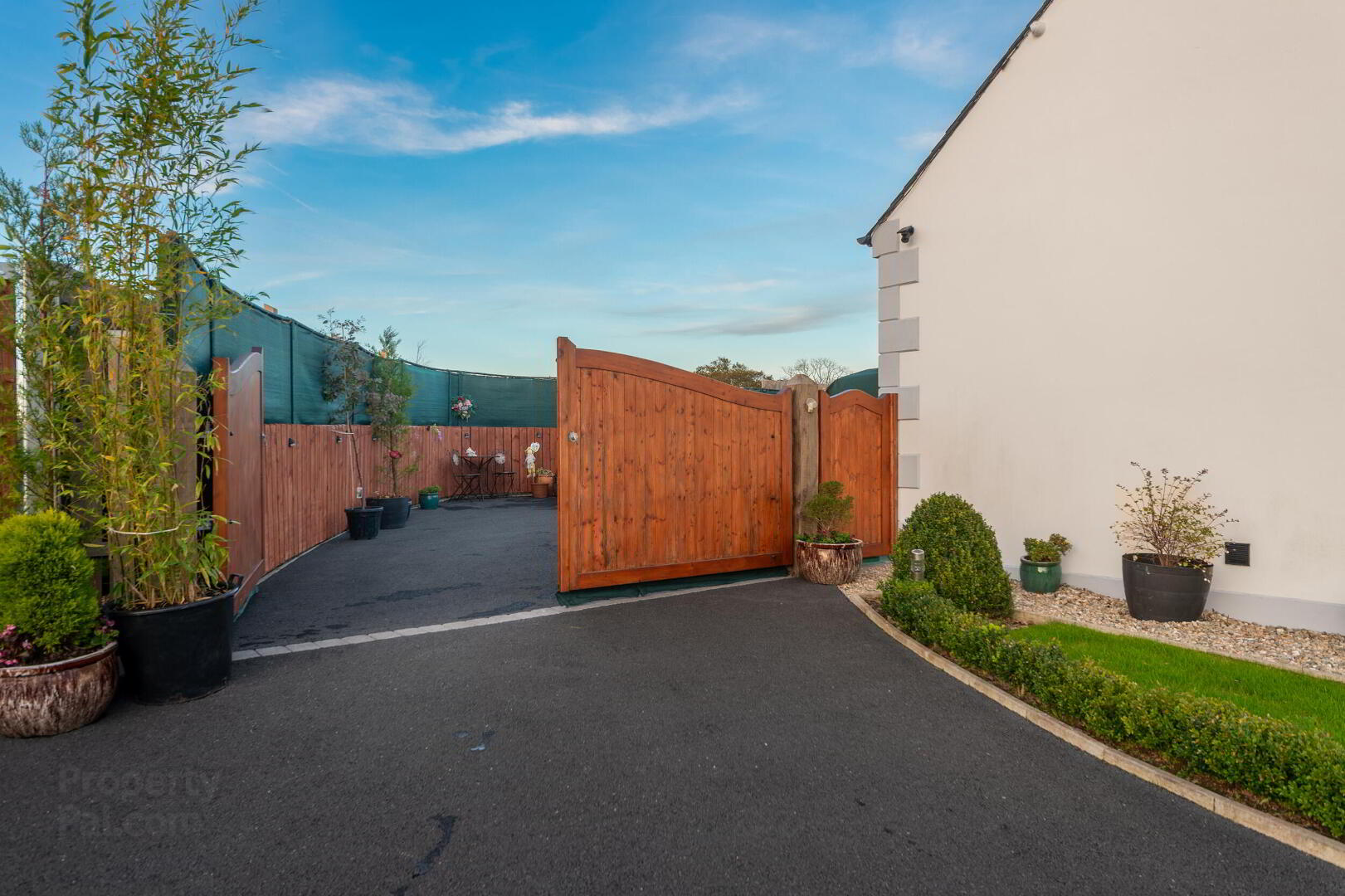 1 Mount Eden 44 of 48