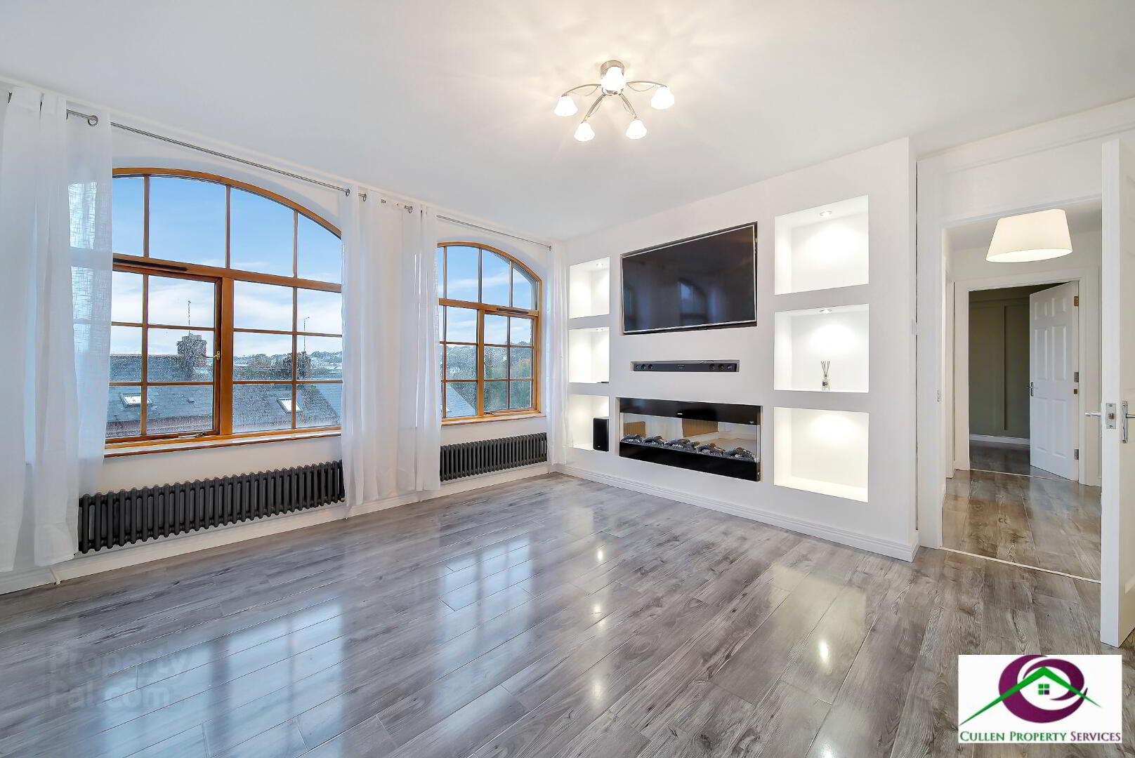 The Four Season Apt, 31 Foyle Road 17 of 33