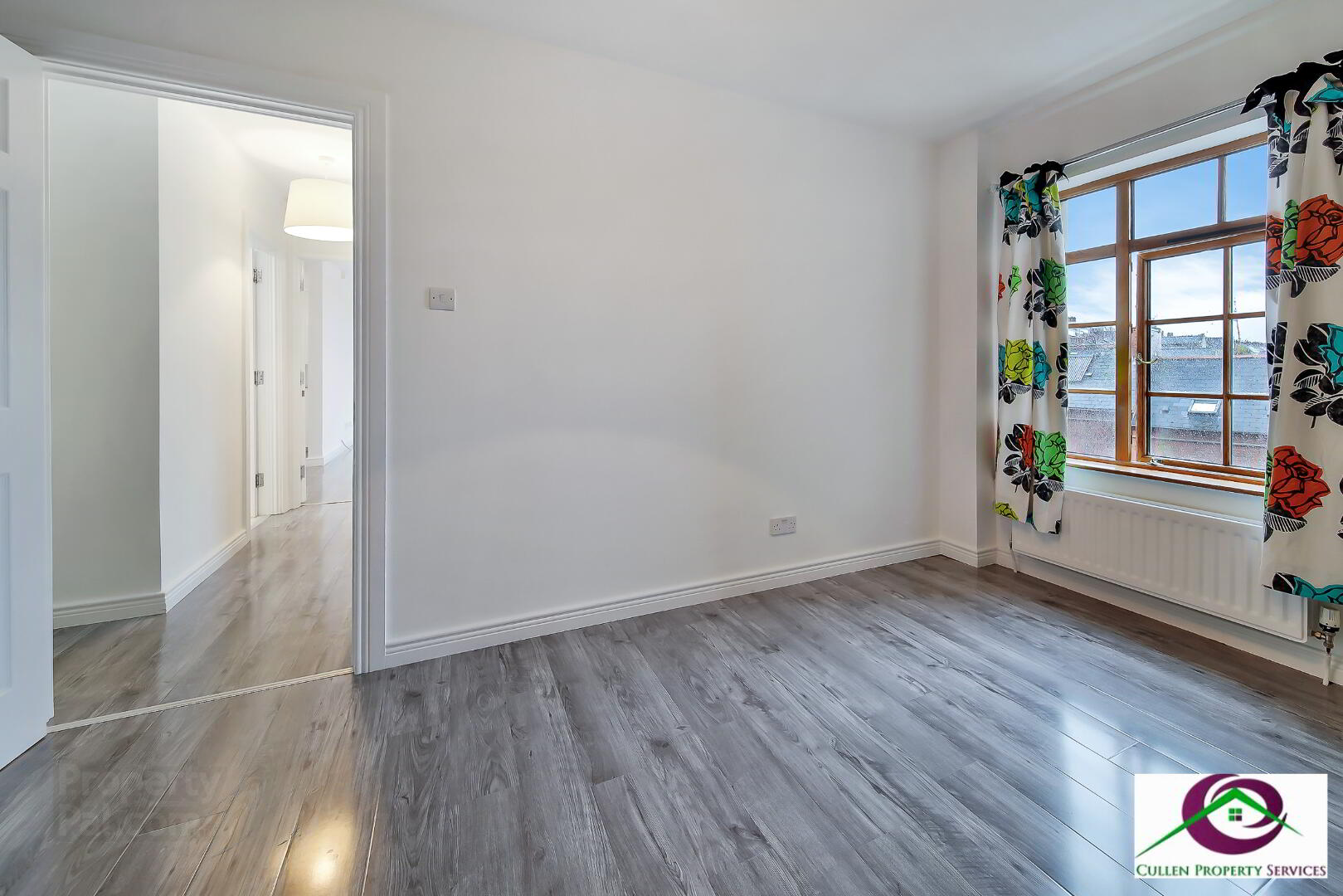 The Four Season Apt, 31 Foyle Road 33 of 33