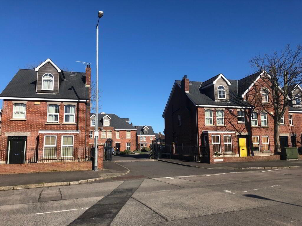 5 Clonallon Square, Belmont Road 11 of 11
