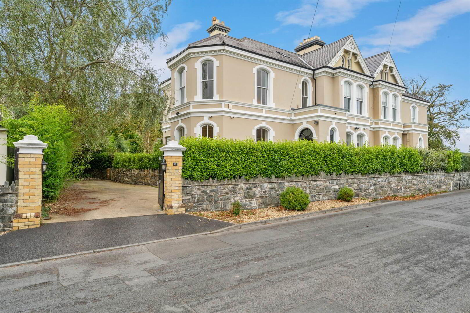 Cortmerron, 16 Raglan Road, Bangor