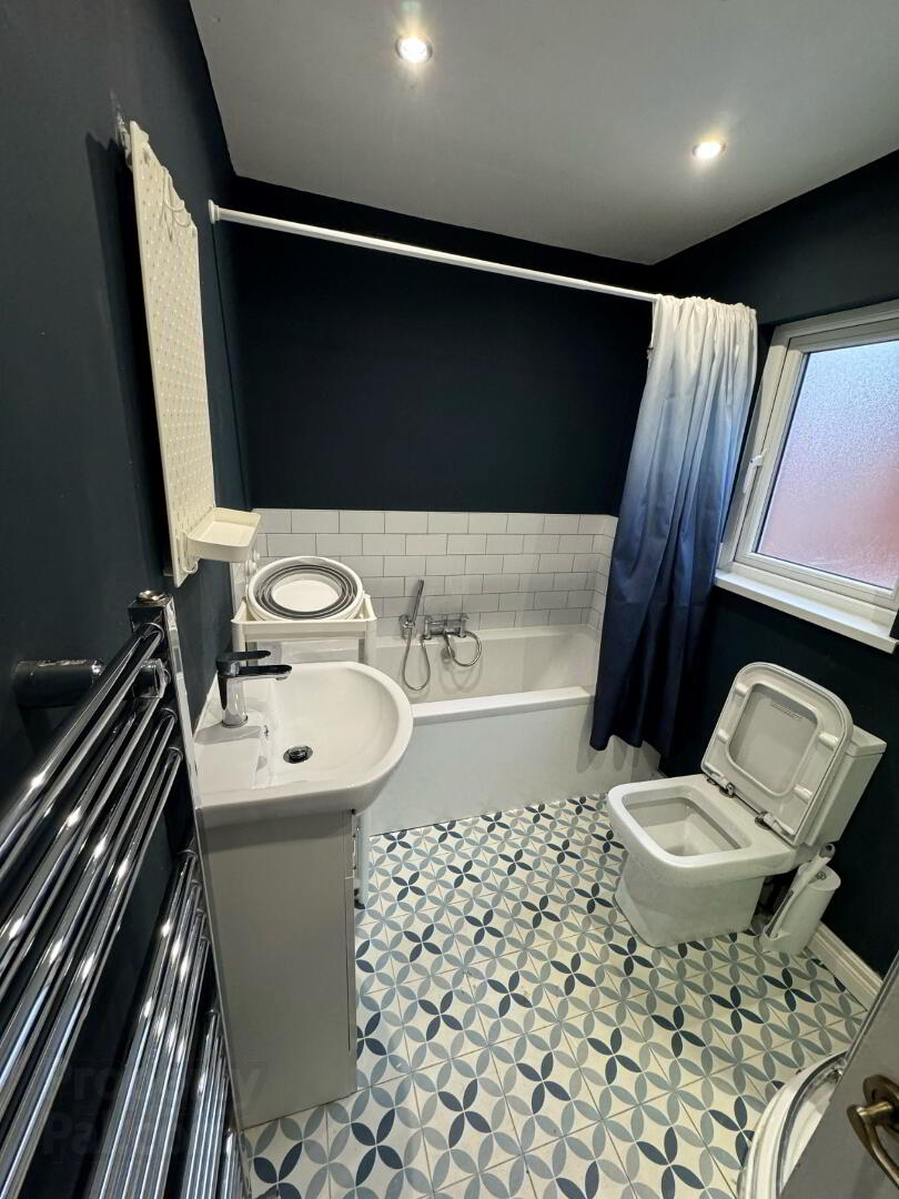 24 Pretoria Street 4 of 11