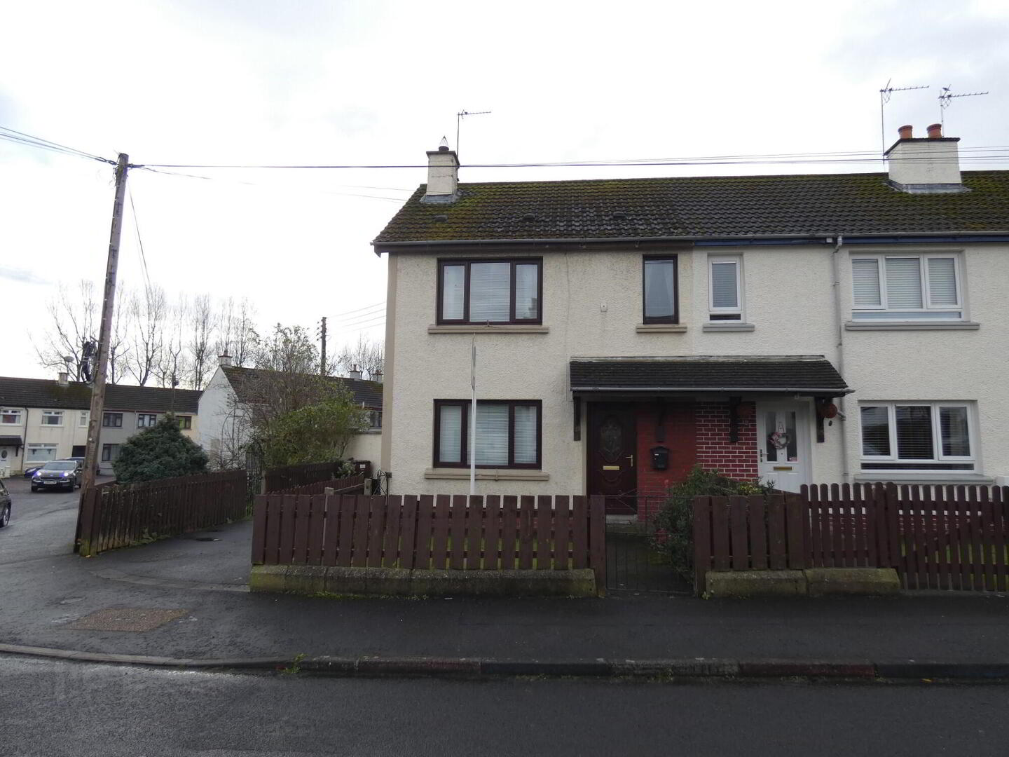 27 Garry Drive, Ballymoney