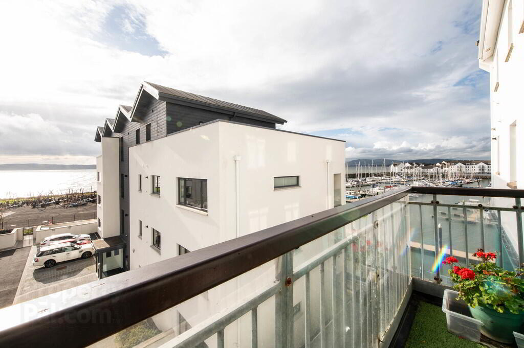 Apartment 17 Quayside 6 of 17