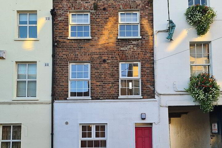 Flat 1, 5 Fair Street 2 of 12