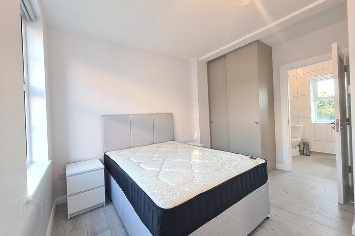 Flat 1, 5 Fair Street 8 of 12