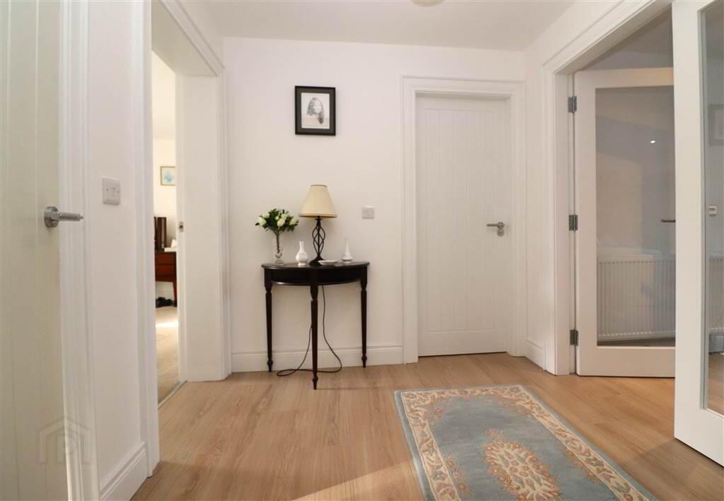 4, 15 Ballantine Square, Lisburn