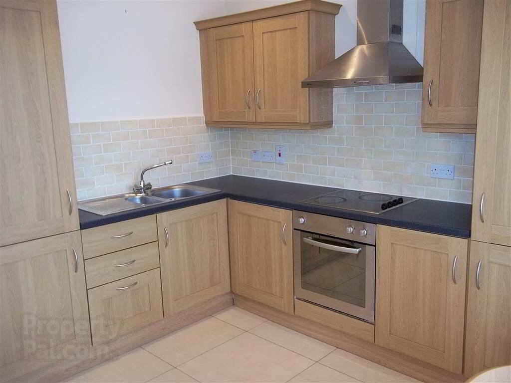 Flat 3, 496 Antrim Road Apartment 3