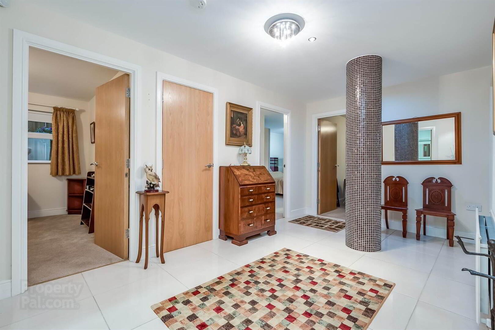 Apt 3, 1 Deramore Park South 4 of 19
