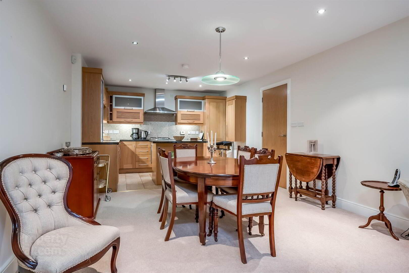 Apt 3, 1 Deramore Park South 9 of 19