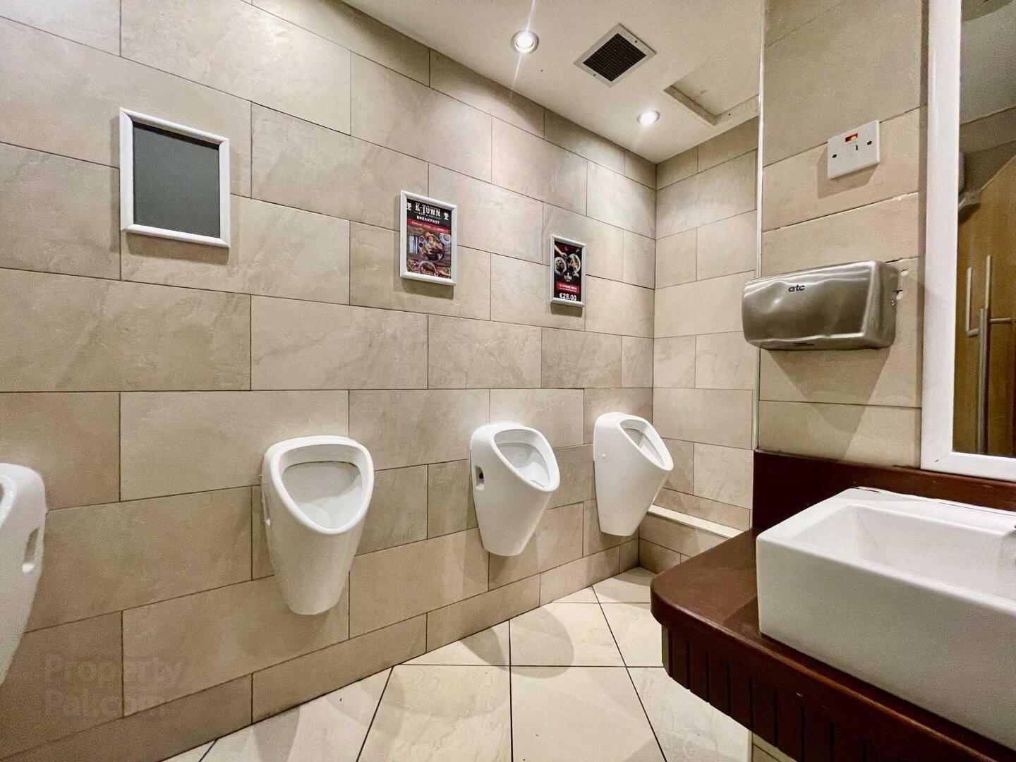 Commercial Property 14 of 24