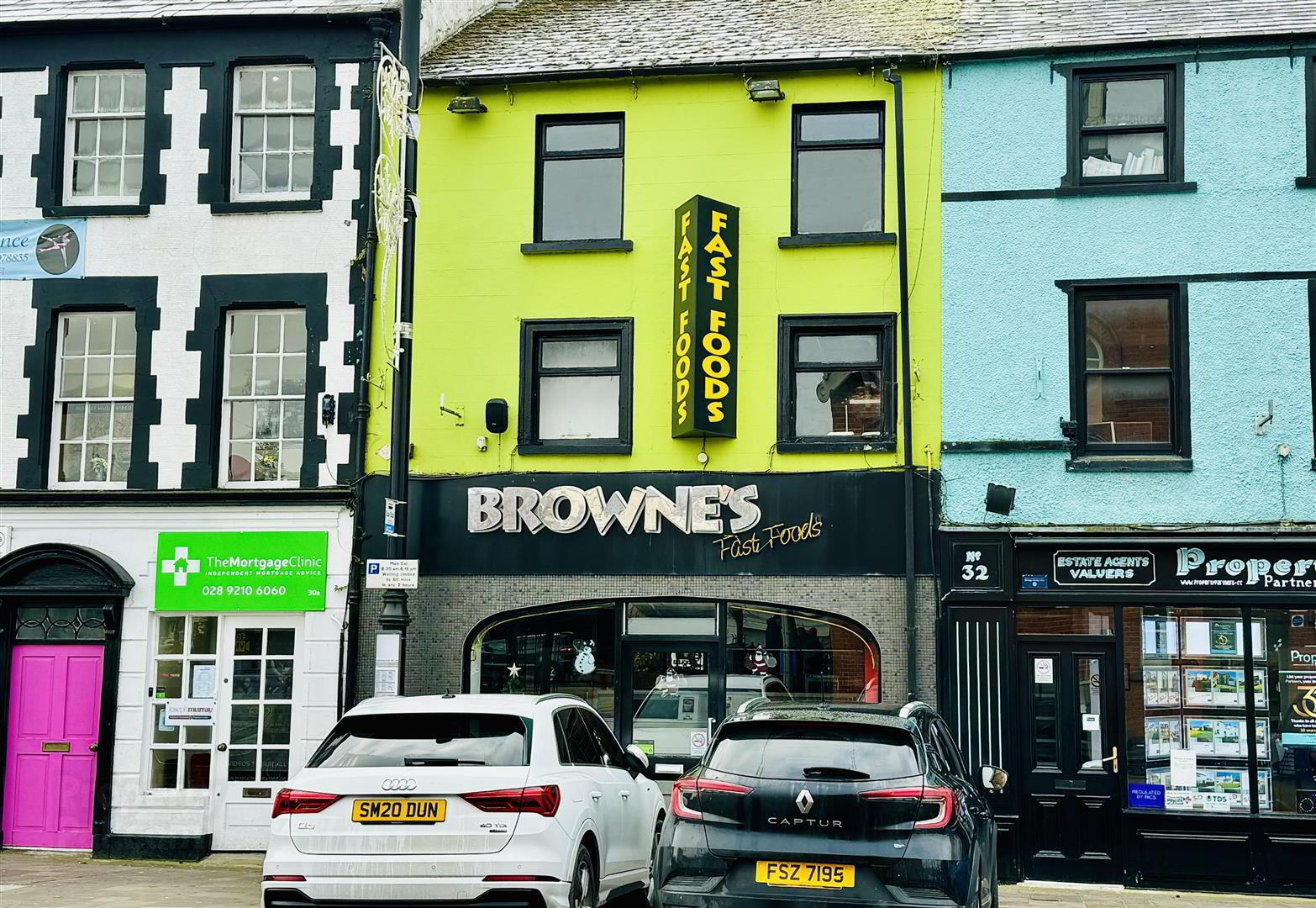 Brownes Fast Food, 31-32 Market Square