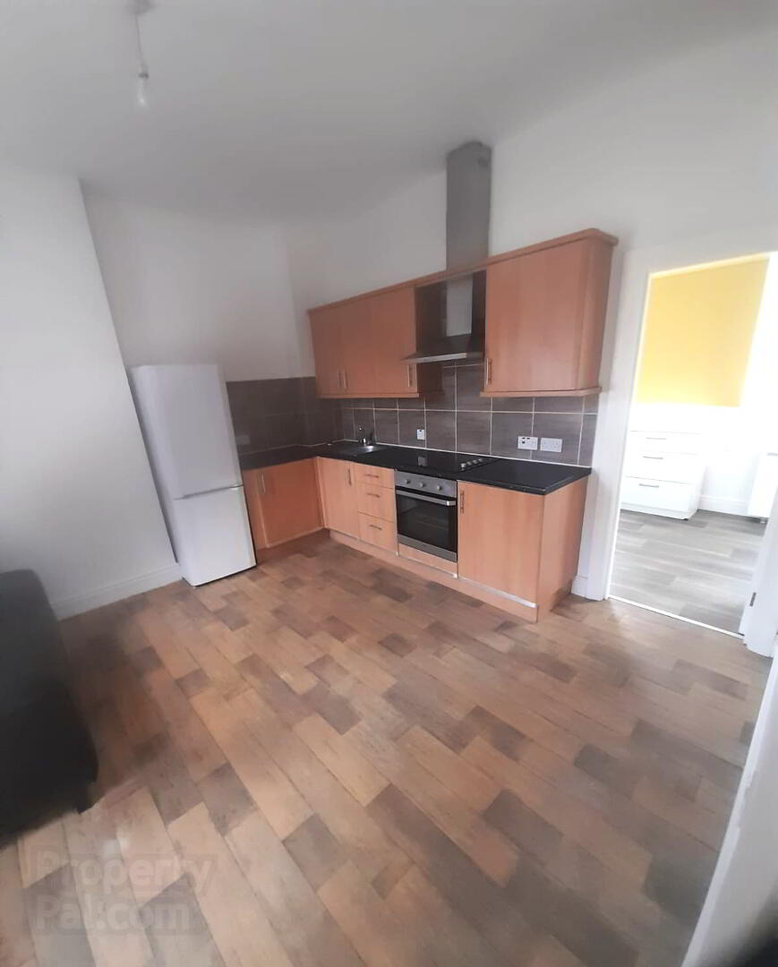 12b Edward Street 3 of 7